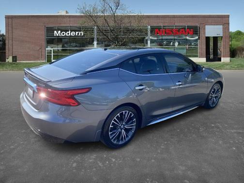 2017 Nissan Maxima 3.5 Platinum