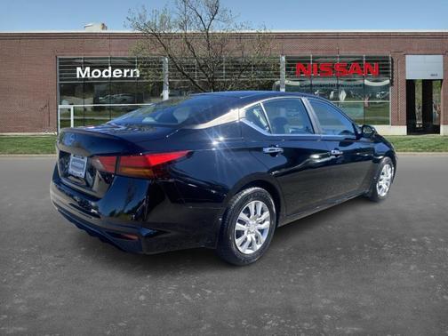 2023 Nissan Altima 2.5 S