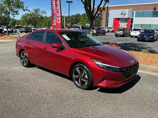 Red 2023 Hyundai ELANTRA SEL