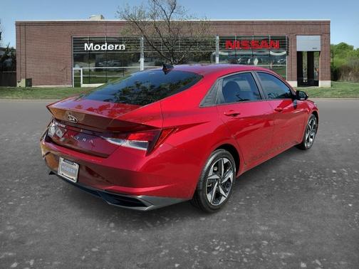 Red 2023 Hyundai ELANTRA SEL