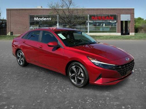Red 2023 Hyundai ELANTRA SEL