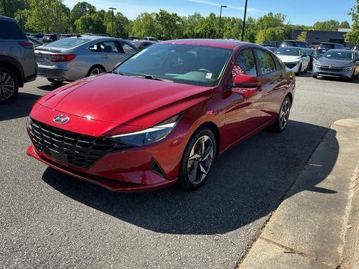Red 2023 Hyundai ELANTRA SEL