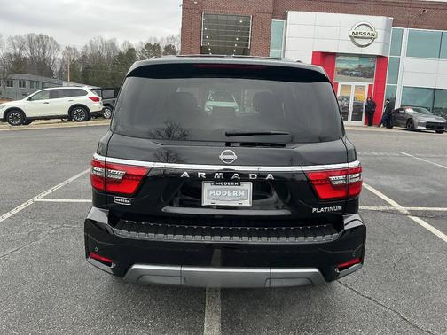 2024 Nissan Armada Platinum