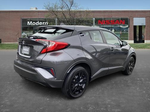 2020 Toyota C-HR LE