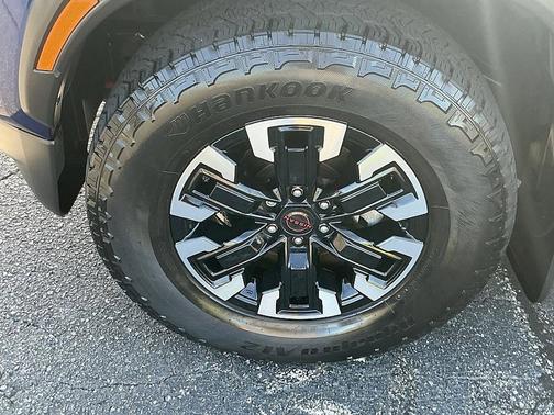 2022 Nissan Frontier PRO-X