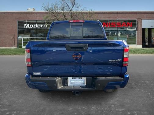 2022 Nissan Frontier PRO-X