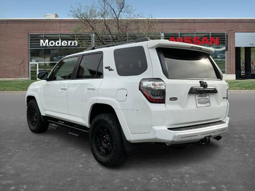 2020 Toyota 4Runner TRD Off Road