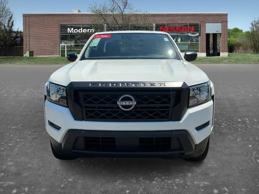 Glacier White 2023 Nissan Frontier S