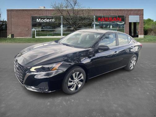 2025 Nissan Altima S
