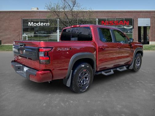 2025 Nissan Frontier PRO-X