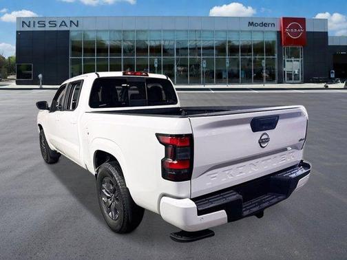 Glacier White 2026 Nissan Frontier SV