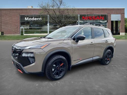 2025 Nissan Rogue CREEK