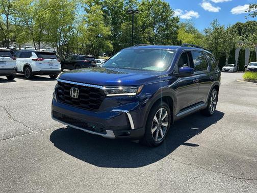 Blue 2023 Honda Pilot Touring