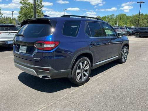 Blue 2023 Honda Pilot Touring