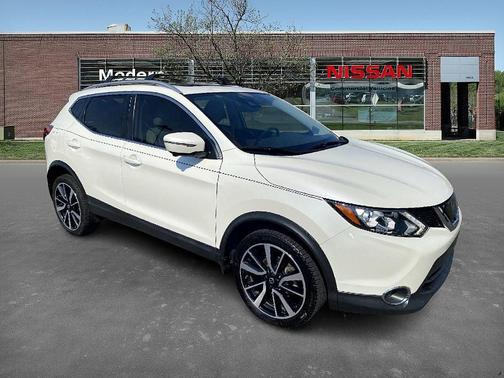 2017 Nissan Rogue Sport SL