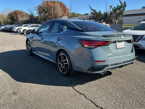 2024 Nissan Sentra SR