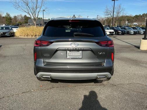 2024 INFINITI QX50 Luxe