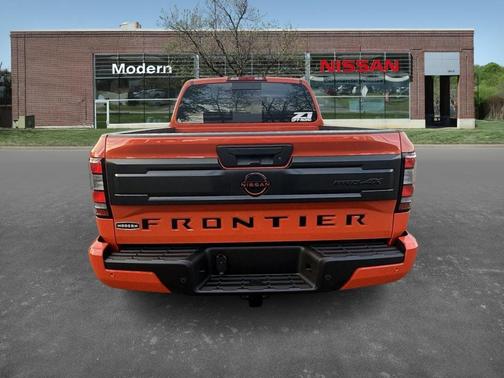 2025 Nissan Frontier PRO-4X
