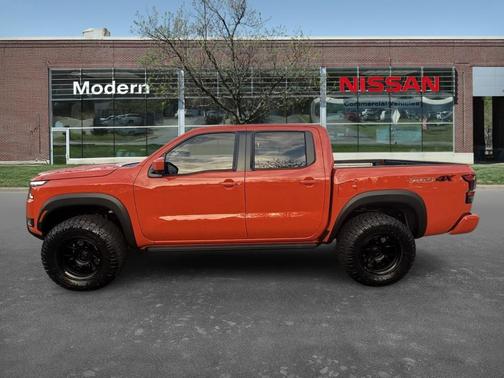 2025 Nissan Frontier PRO-4X