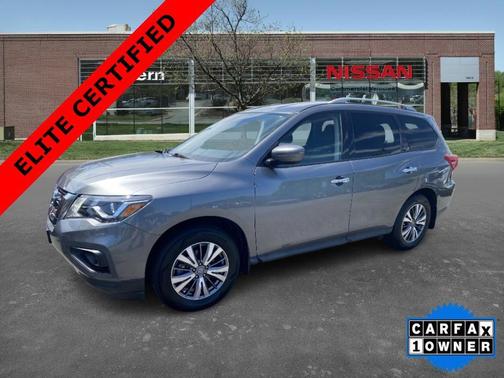 2020 Nissan Pathfinder SV