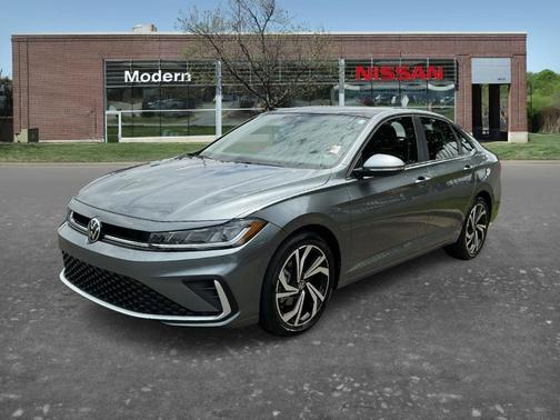 Platinum Gray Metallic 2025 Volkswagen Jetta 1.5T SEL