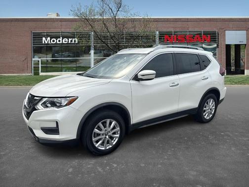 2020 Nissan Rogue SV