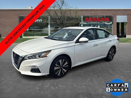 2022 Nissan Altima 2.5 SV