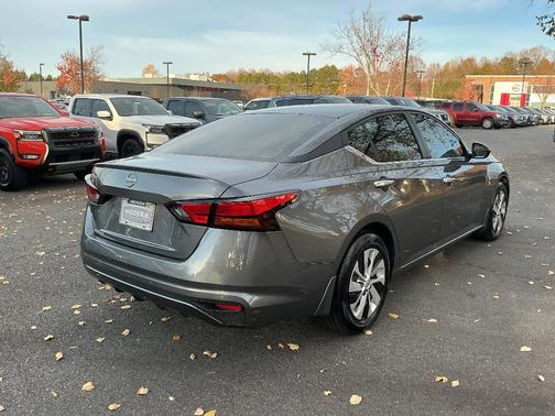 2024 Nissan Altima 2.5 S