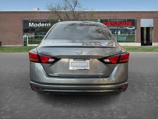 2024 Nissan Altima 2.5 S