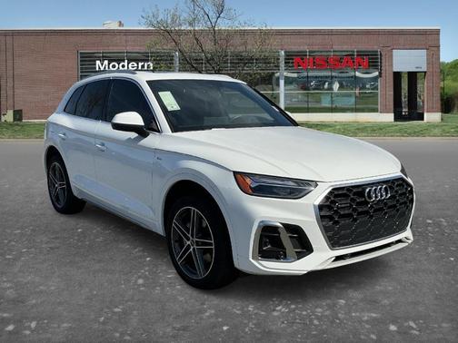 2025 Audi Q5 55 S line quattro Premium