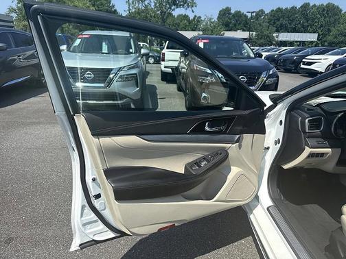 2016 Nissan Maxima 3.5 SV