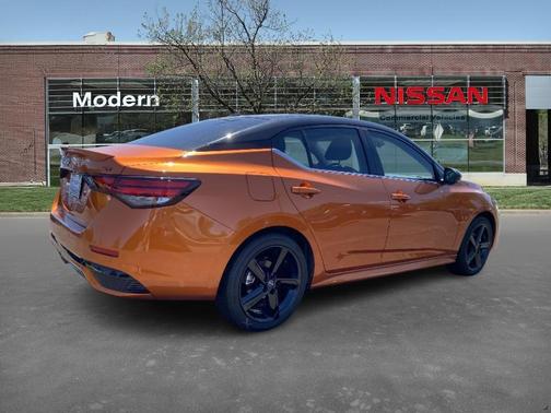 2025 Nissan Sentra SR