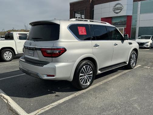 2024 Nissan Armada SL