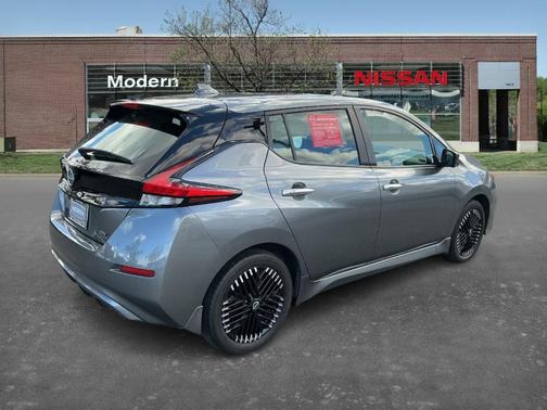 2024 Nissan Leaf SV PLUS