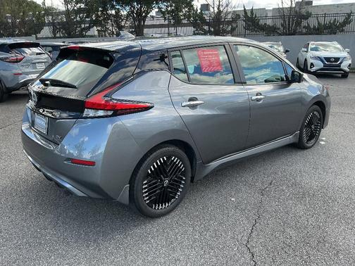 2024 Nissan Leaf SV PLUS
