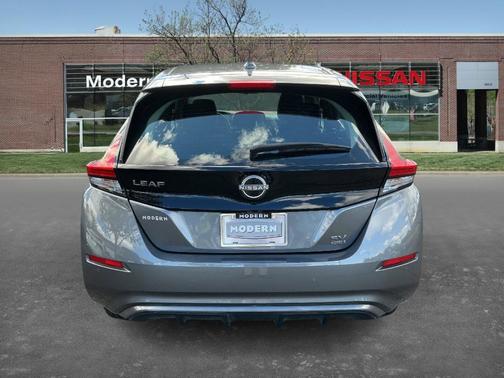 2024 Nissan Leaf SV PLUS