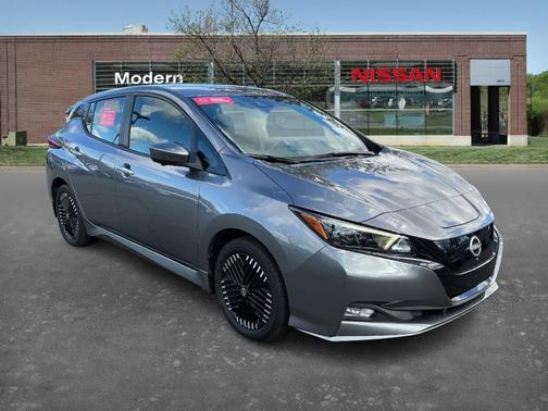 2024 Nissan Leaf SV PLUS