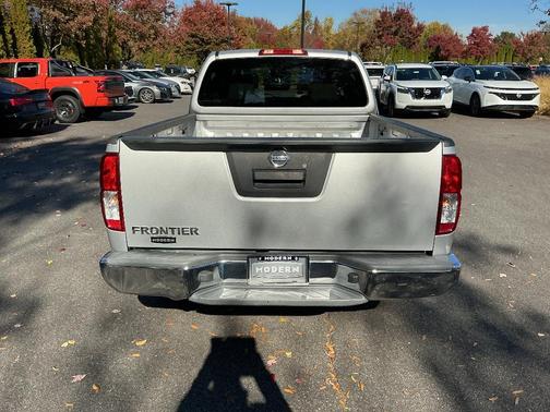 2014 Nissan Frontier S
