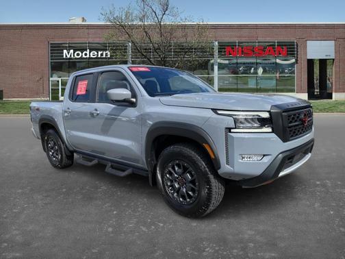 2024 Nissan Frontier PRO-4X