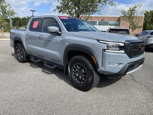 2024 Nissan Frontier PRO-4X