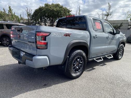 2024 Nissan Frontier PRO-4X