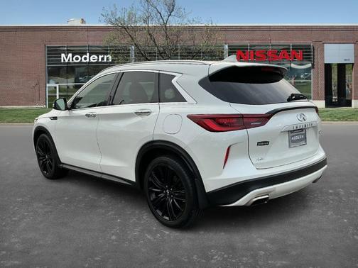 2022 INFINITI QX50 Luxe