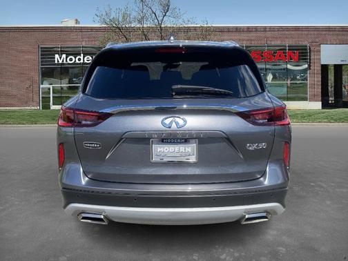 2023 INFINITI QX50 Luxe