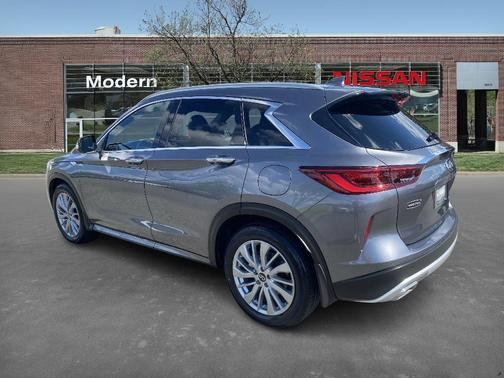 2023 INFINITI QX50 Luxe