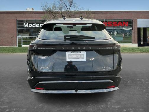 2023 Nissan ARIYA PLATINUM+