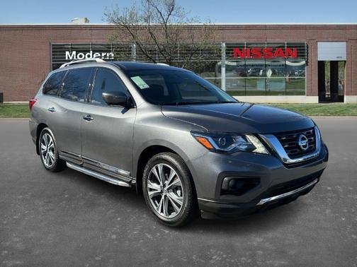 2019 Nissan Pathfinder Platinum