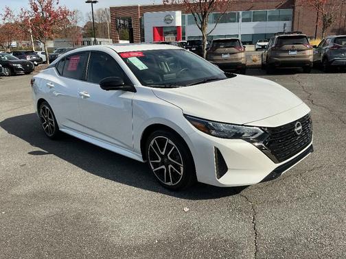 2024 Nissan Sentra SR