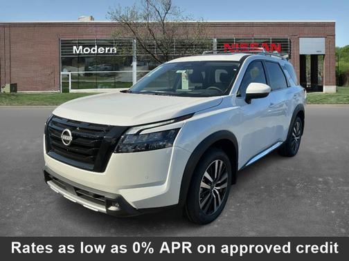 2025 Nissan Pathfinder Platinum