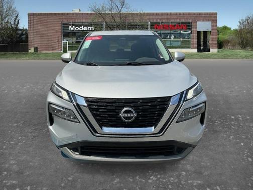 Silver 2023 Nissan Rogue SV