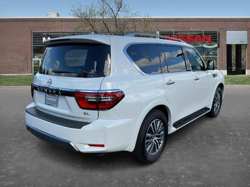 2024 Nissan Armada SL